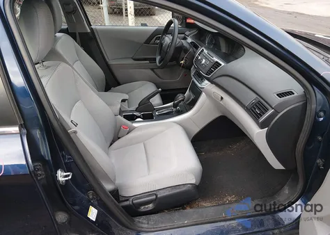 2015 Honda Accord Lx z USA, uszkodzony, nr VIN 1HGCR2F39FA218121
